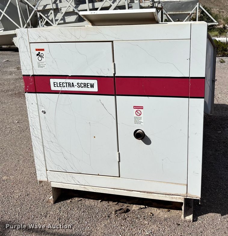 image for item EF6048 Garden Denver ERH99E air compressor