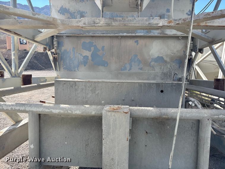 image for item EF6049 Mobile concrete batch plant