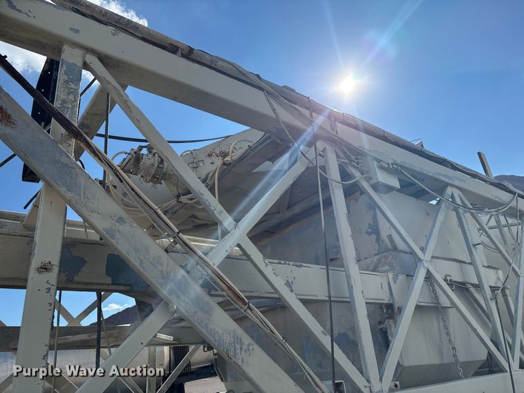 image for item EF6049 Mobile concrete batch plant