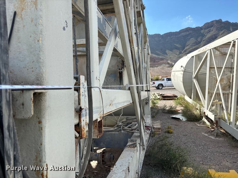 image for item EF6049 Mobile concrete batch plant