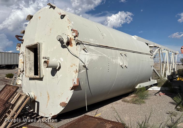 image for item EF6049 Mobile concrete batch plant