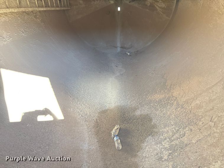 image for item EF6049 Mobile concrete batch plant