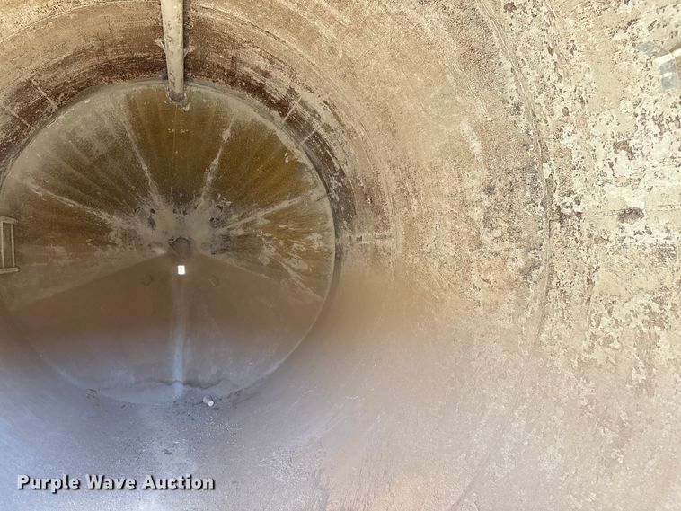 image for item EF6049 Mobile concrete batch plant