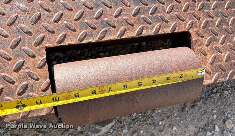 image for item EF6050 Hook lift flat bed