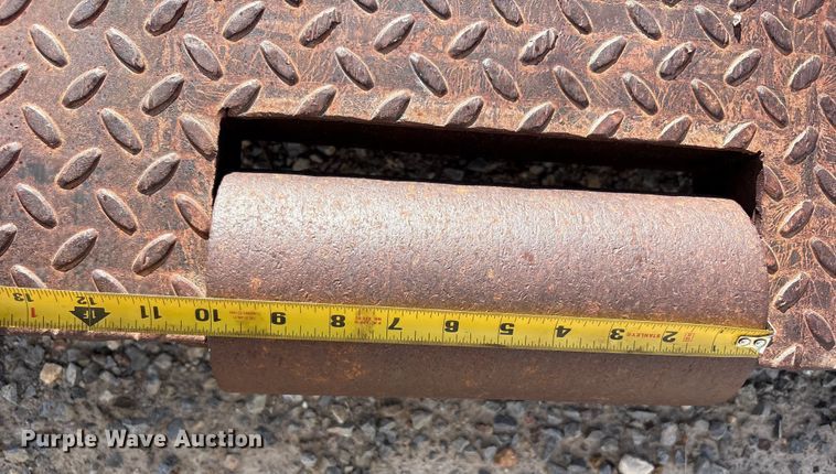 image for item EF6050 Hook lift flat bed