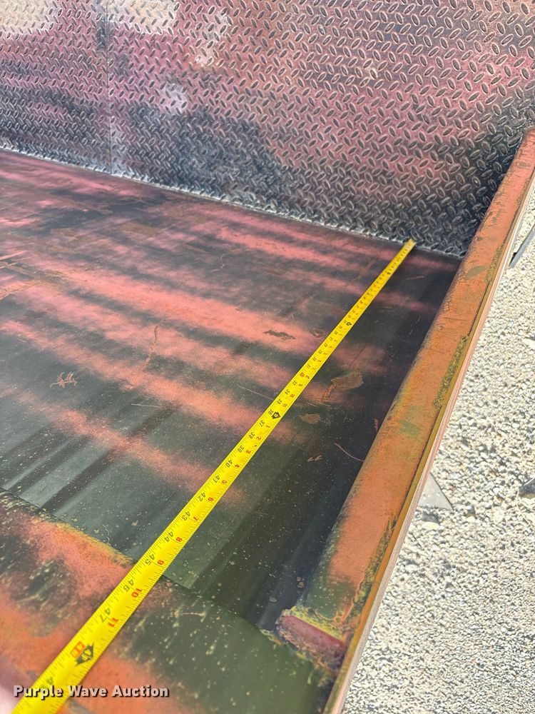 image for item EF6050 Hook lift flat bed