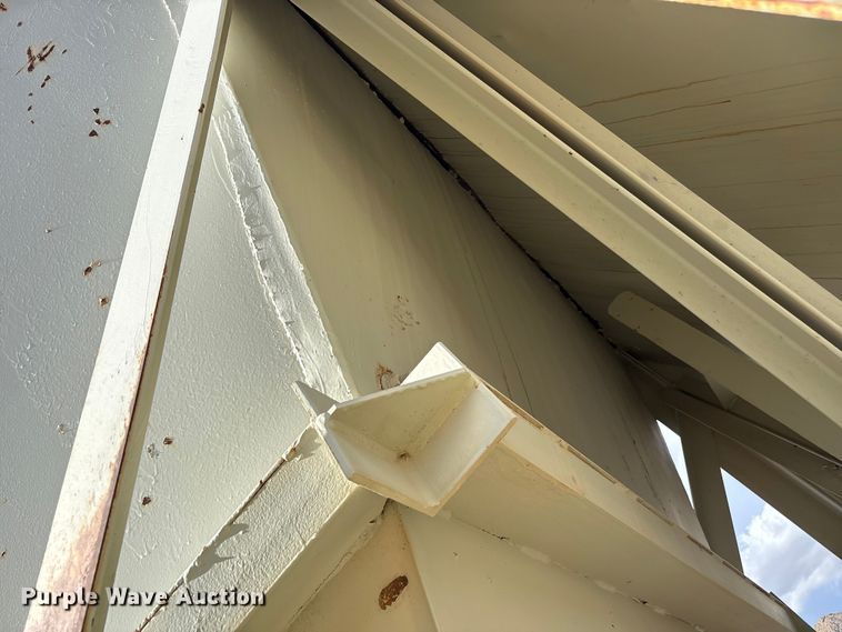 image for item EF6051 Cedarapids Mobile asphalt bin