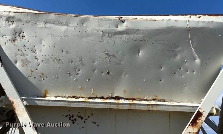 image for item EF6051 Cedarapids Mobile asphalt bin