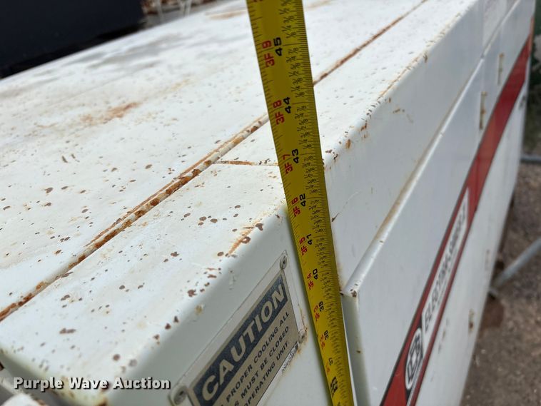 image for item EF6057 Garden Denver ECHQJD air compressor