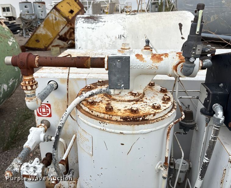 image for item EF6057 Garden Denver ECHQJD air compressor