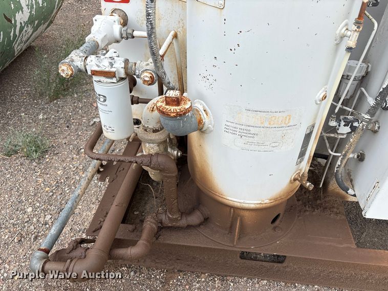 image for item EF6057 Garden Denver ECHQJD air compressor