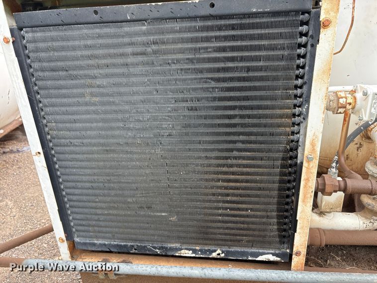 image for item EF6057 Garden Denver ECHQJD air compressor