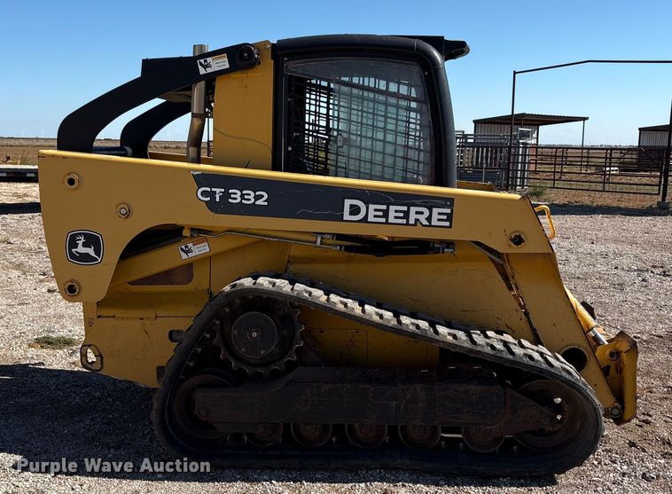 image for item EF6059 2009 John Deere CT332 tracked skid steer loader