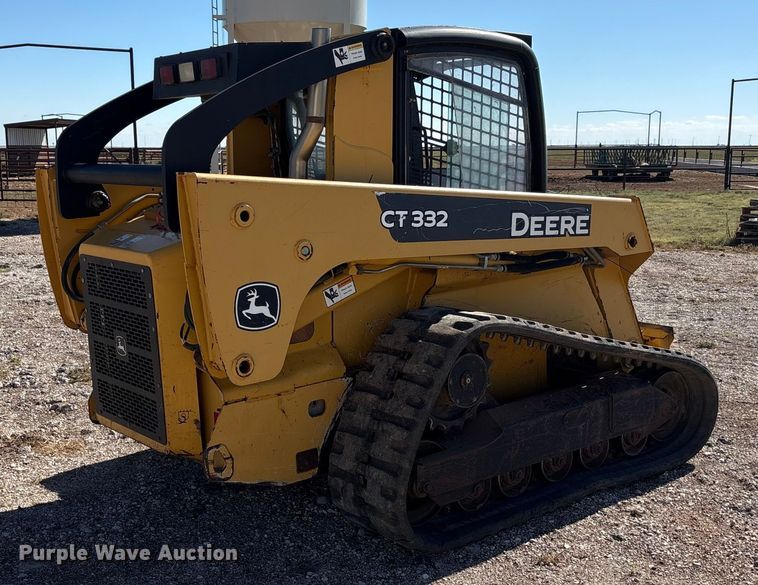 image for item EF6059 2009 John Deere CT332 tracked skid steer loader
