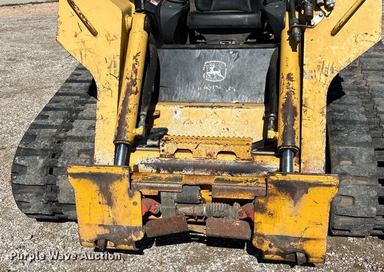 image for item EF6059 2009 John Deere CT332 tracked skid steer loader