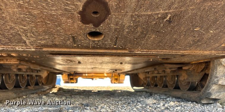 image for item EF6059 2009 John Deere CT332 tracked skid steer loader