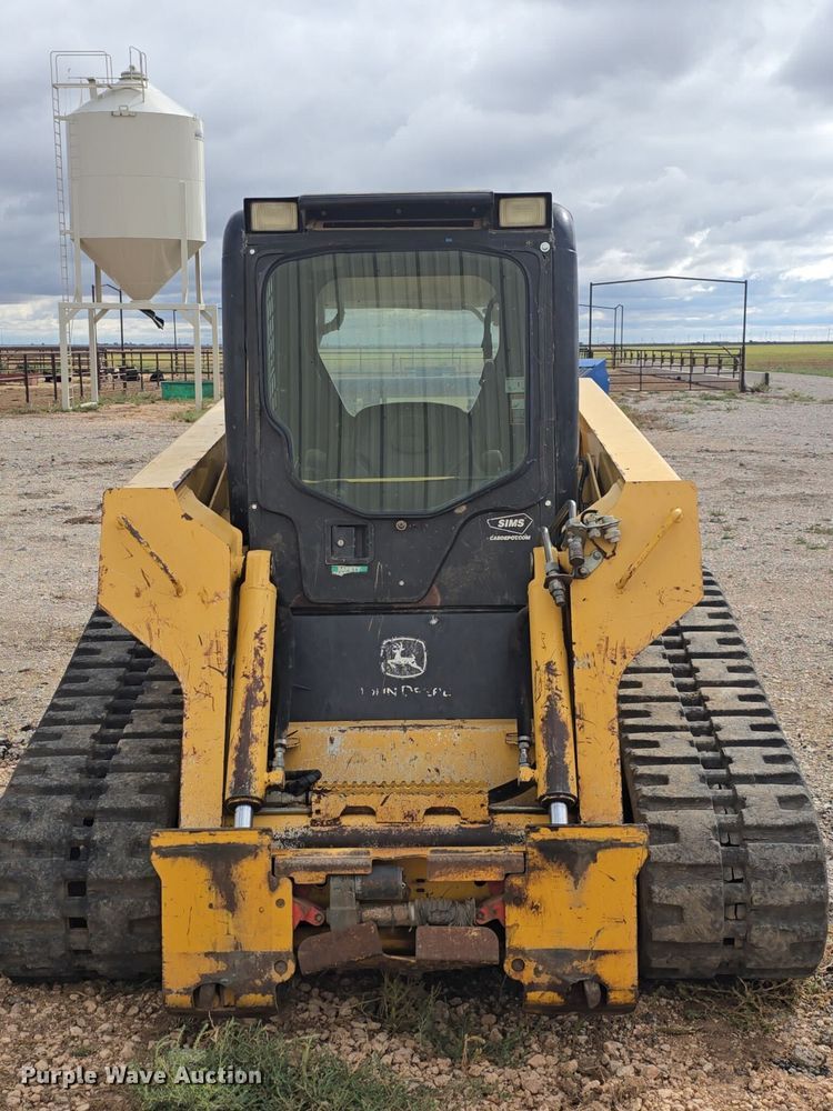 image for item EF6059 2009 John Deere CT332 tracked skid steer loader