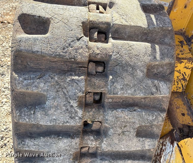 image for item EF6059 2009 John Deere CT332 tracked skid steer loader