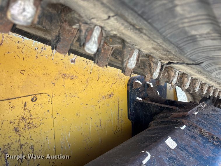 image for item EF6059 2009 John Deere CT332 tracked skid steer loader