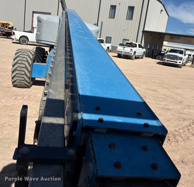 image for item EF6062 2012 Genie S-80X boom lift