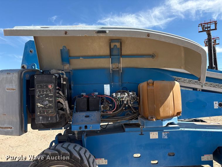 image for item EF6062 2012 Genie S-80X boom lift