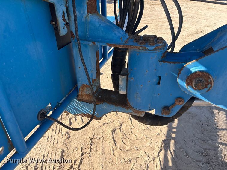 image for item EF6063 2012 Genie S-80X boom lift