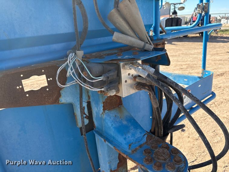 image for item EF6063 2012 Genie S-80X boom lift