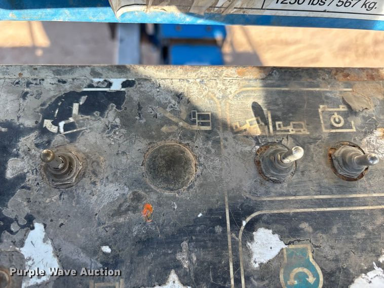 image for item EF6063 2012 Genie S-80X boom lift