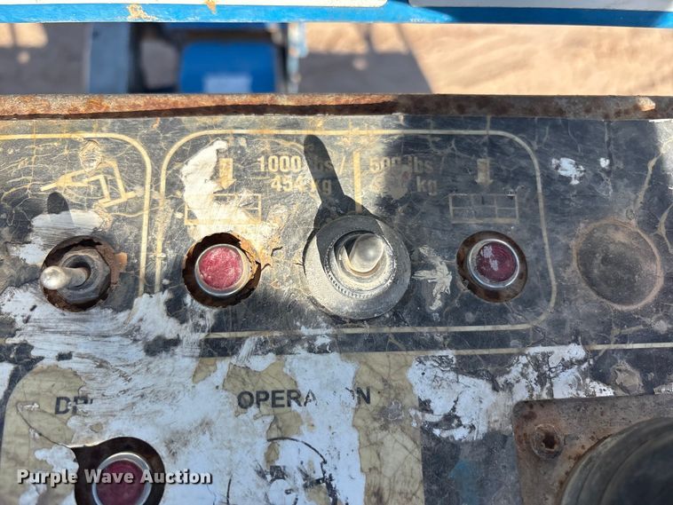 image for item EF6063 2012 Genie S-80X boom lift