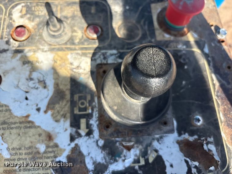 image for item EF6063 2012 Genie S-80X boom lift