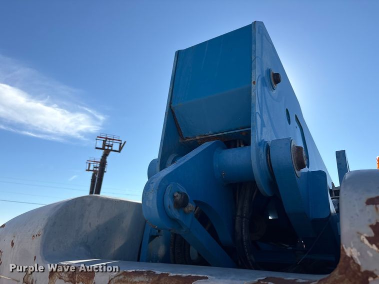 image for item EF6063 2012 Genie S-80X boom lift