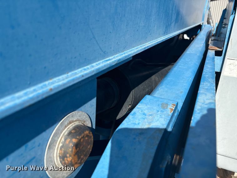 image for item EF6063 2012 Genie S-80X boom lift