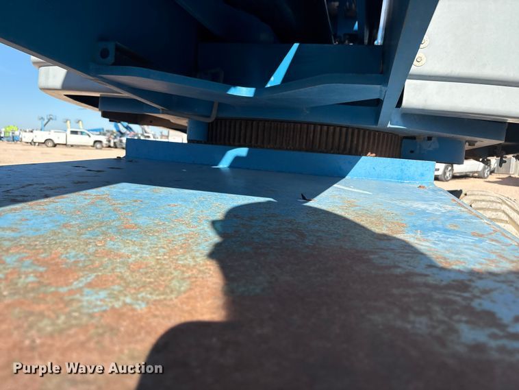 image for item EF6063 2012 Genie S-80X boom lift