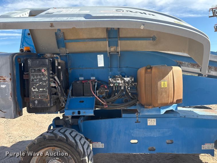 image for item EF6063 2012 Genie S-80X boom lift