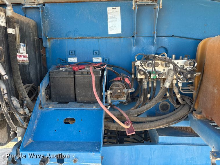 image for item EF6063 2012 Genie S-80X boom lift