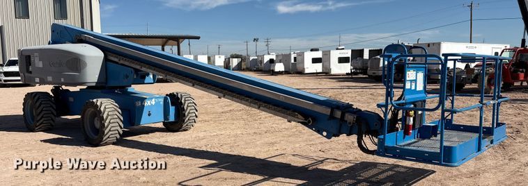 image for item EF6064 2010 Genie S80 boom lift