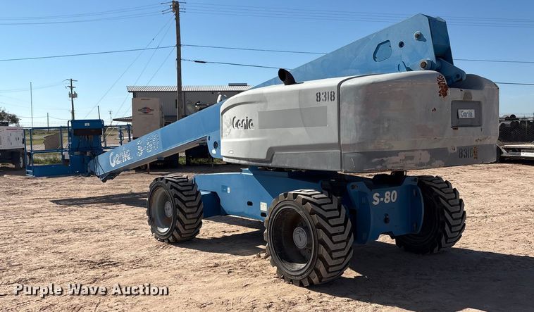 image for item EF6064 2010 Genie S80 boom lift