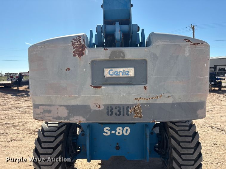 image for item EF6064 2010 Genie S80 boom lift