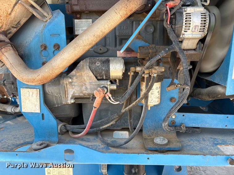 image for item EF6064 2010 Genie S80 boom lift