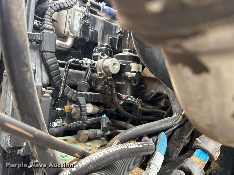 image for item EG5920 2008 International 7500 Crew Cab crane truck