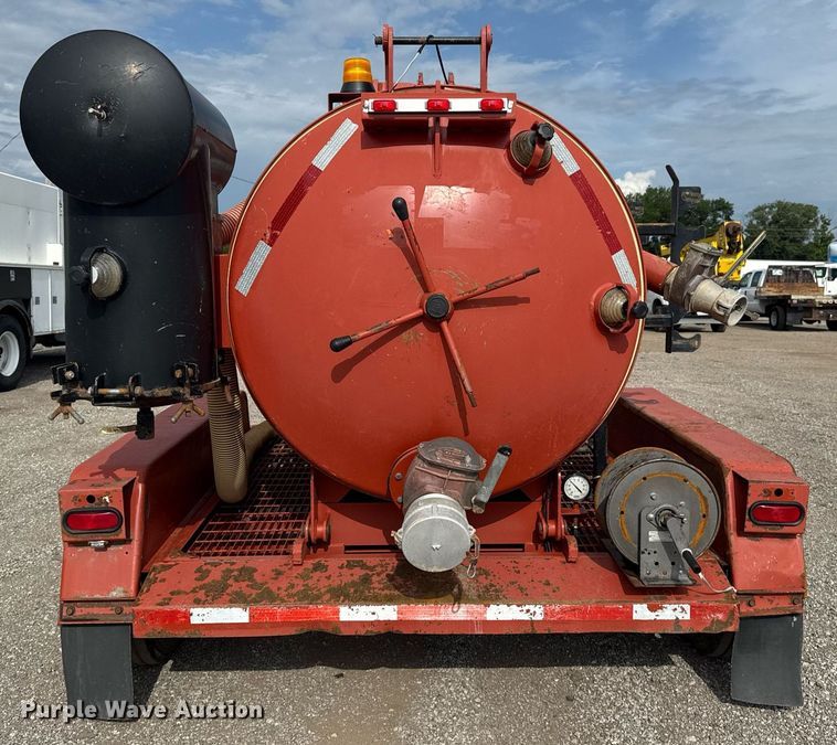 image for item EG5969 2011 Ditch Witch FX30 vacuum excavator