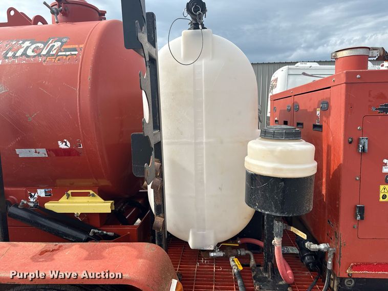 image for item EG5969 2011 Ditch Witch FX30 vacuum excavator