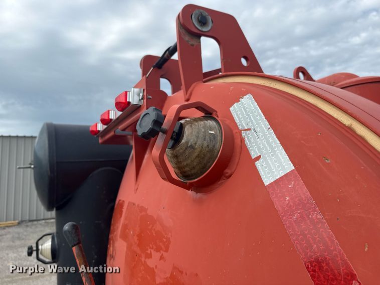 image for item EG5969 2011 Ditch Witch FX30 vacuum excavator