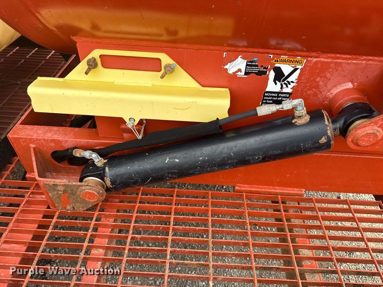 image for item EG5969 2011 Ditch Witch FX30 vacuum excavator