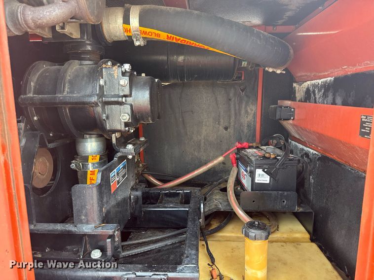 image for item EG5969 2011 Ditch Witch FX30 vacuum excavator