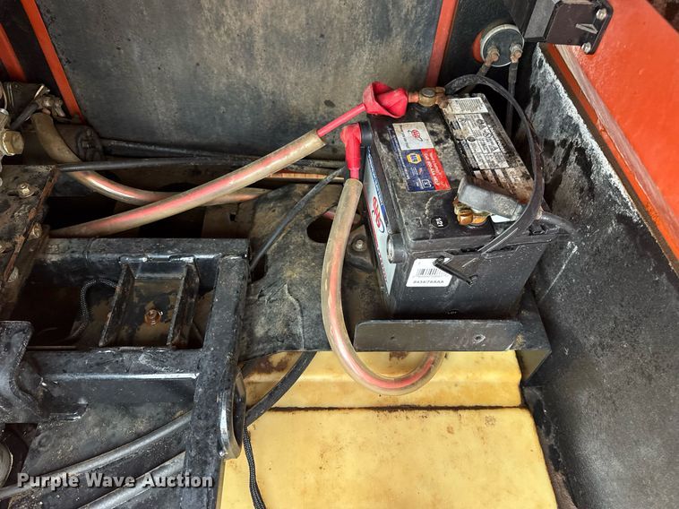 image for item EG5969 2011 Ditch Witch FX30 vacuum excavator