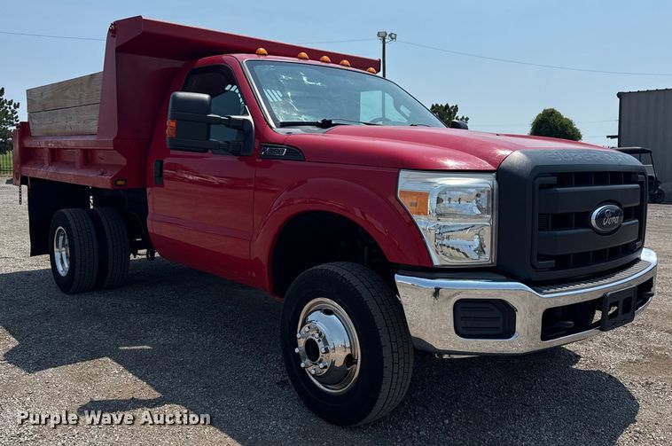 image for item EG6109 2012 Ford F350 Super Duty dump bed pickup truck