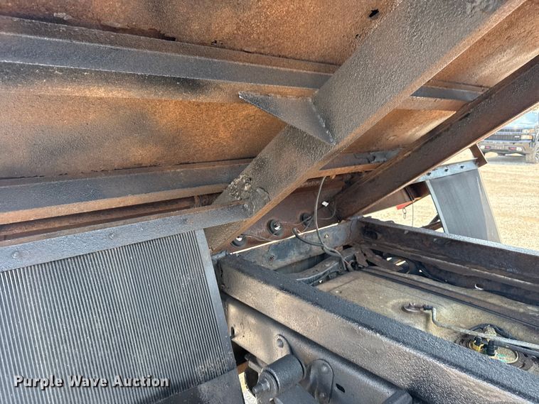 image for item EG6109 2012 Ford F350 Super Duty dump bed pickup truck