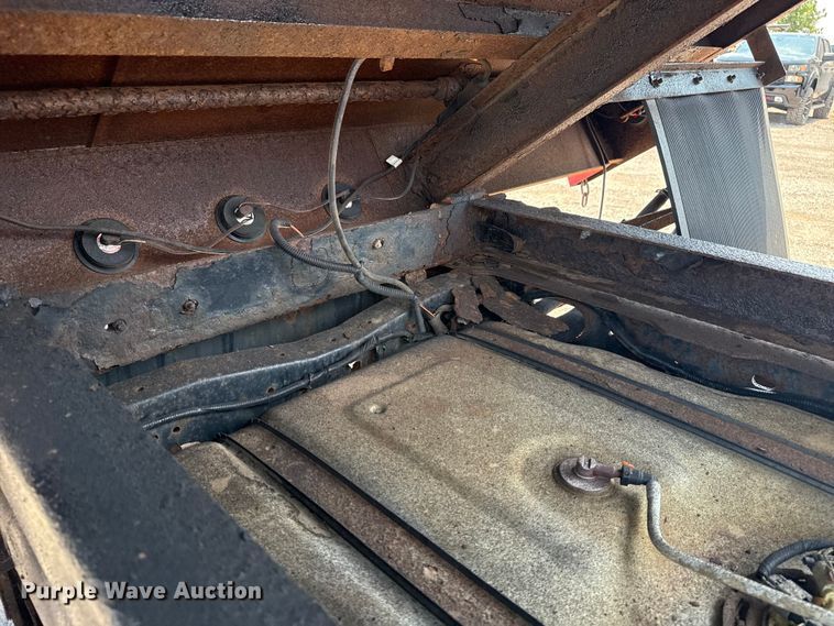 image for item EG6109 2012 Ford F350 Super Duty dump bed pickup truck