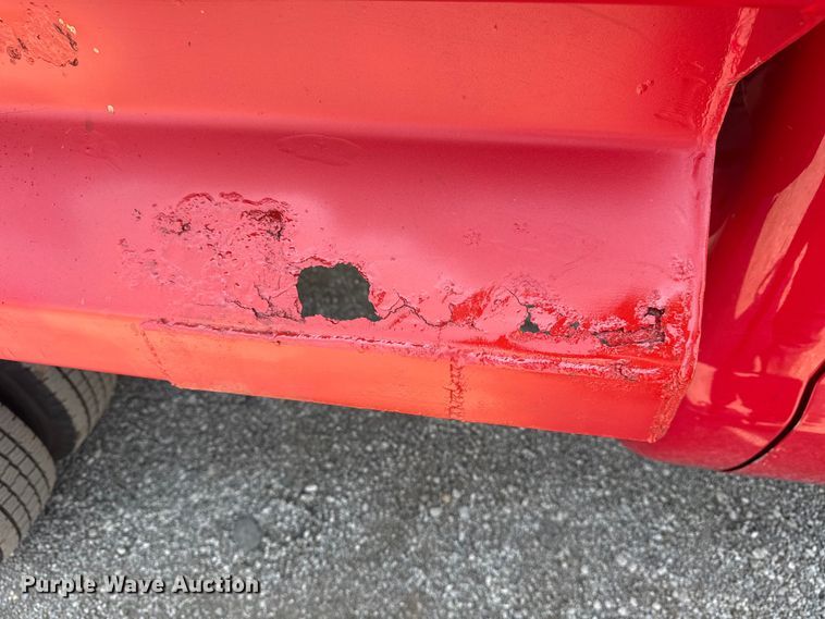 image for item EG6109 2012 Ford F350 Super Duty dump bed pickup truck